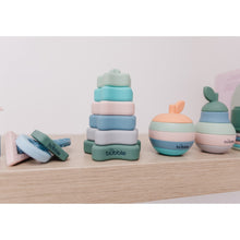 Load image into Gallery viewer, Bubble Silicone Star Stack & Play