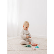 Load image into Gallery viewer, Bubble Silicone Star Stack & Play