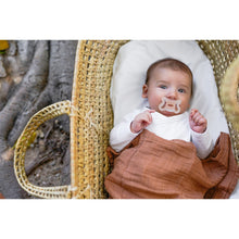 Load image into Gallery viewer, Suavinex Zero Zero Physiological Air flow Silicone Soother -2-2M