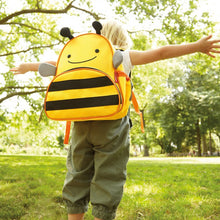 Load image into Gallery viewer, Skip Hop Zoo Brooklyn Bee Backpack (2)