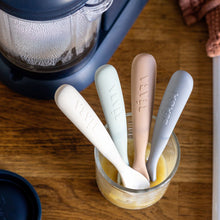 Load image into Gallery viewer, Beaba 1st Stage Silicone Spoons 4 Pack - Natural
