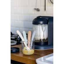 Load image into Gallery viewer, Beaba 1st Stage Silicone Spoons 4 Pack - Natural
