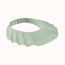 Load image into Gallery viewer, Beaba Silicone Bath Visor - Misty Green
