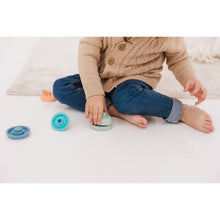 Load image into Gallery viewer, Bubble Silicone Stacking Apple Teether
