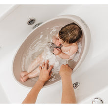 Load image into Gallery viewer, Bubble Cuddle Bath with Bath Seat - Taupe
