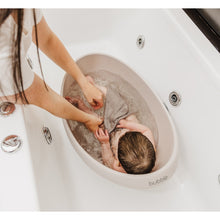 Load image into Gallery viewer, Bubble Cuddle Bath with Bath Seat - Taupe
