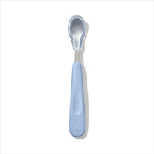 Load image into Gallery viewer, OXO Tot On-The-Go Feeding Spoon - Dusk
