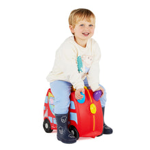 Load image into Gallery viewer, Trunki Peppa Pig  Trunki Ride - On Suitcase
